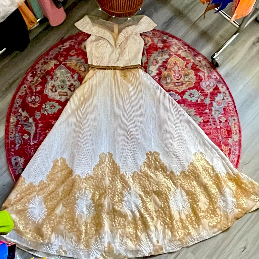 Party wears long dress